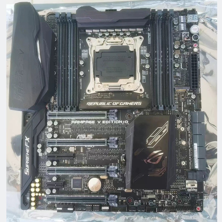 华ROG RAMPAGE V EDITION 10 เลเซอร์2011v3支E5-2698v42680v3cpu