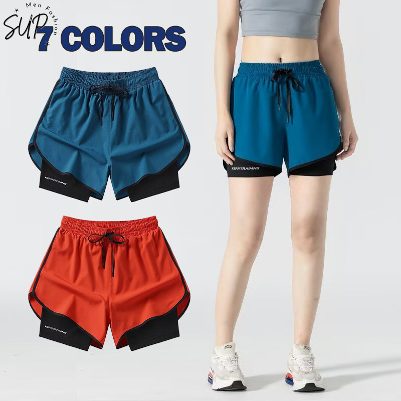 [7 สี] ผู้ชายผู้หญิงกันลื่นยืดปลอมสองชิ้นกางเกงขาสั้นกีฬาแห้งเร็ววิ่งออกกําลังกาย 2-ใน-1 กางเกงขาสั้นกางเกงขนาดบวก