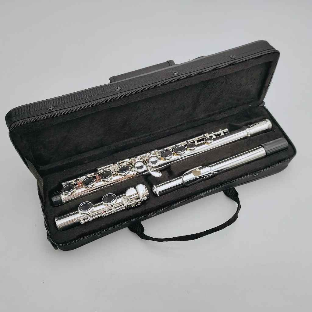 ภาพจริง YAMAHA YFL-211SL C Tune 16 คีย์รูปิด E แยกชุบเงิน Professional Woodwind Instruments พร้อมอุป