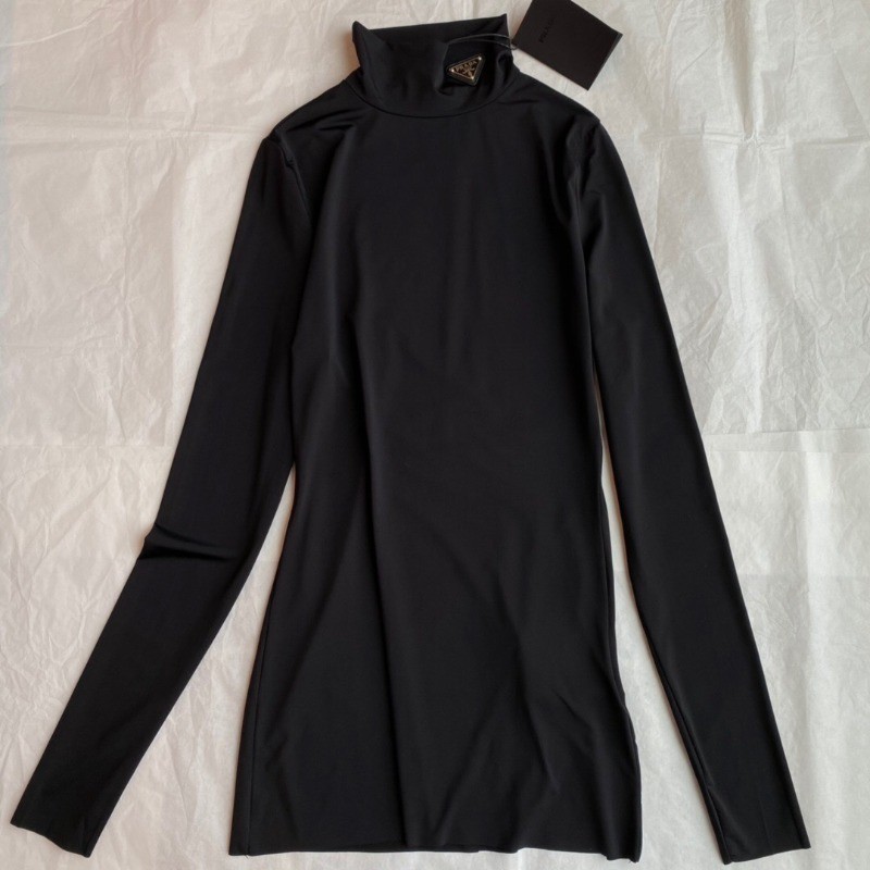 READY & Stock Prad*** เสื้อฐานเสื้อกันหนาวผู้หญิงแขนยาว 2024 ใหม่
