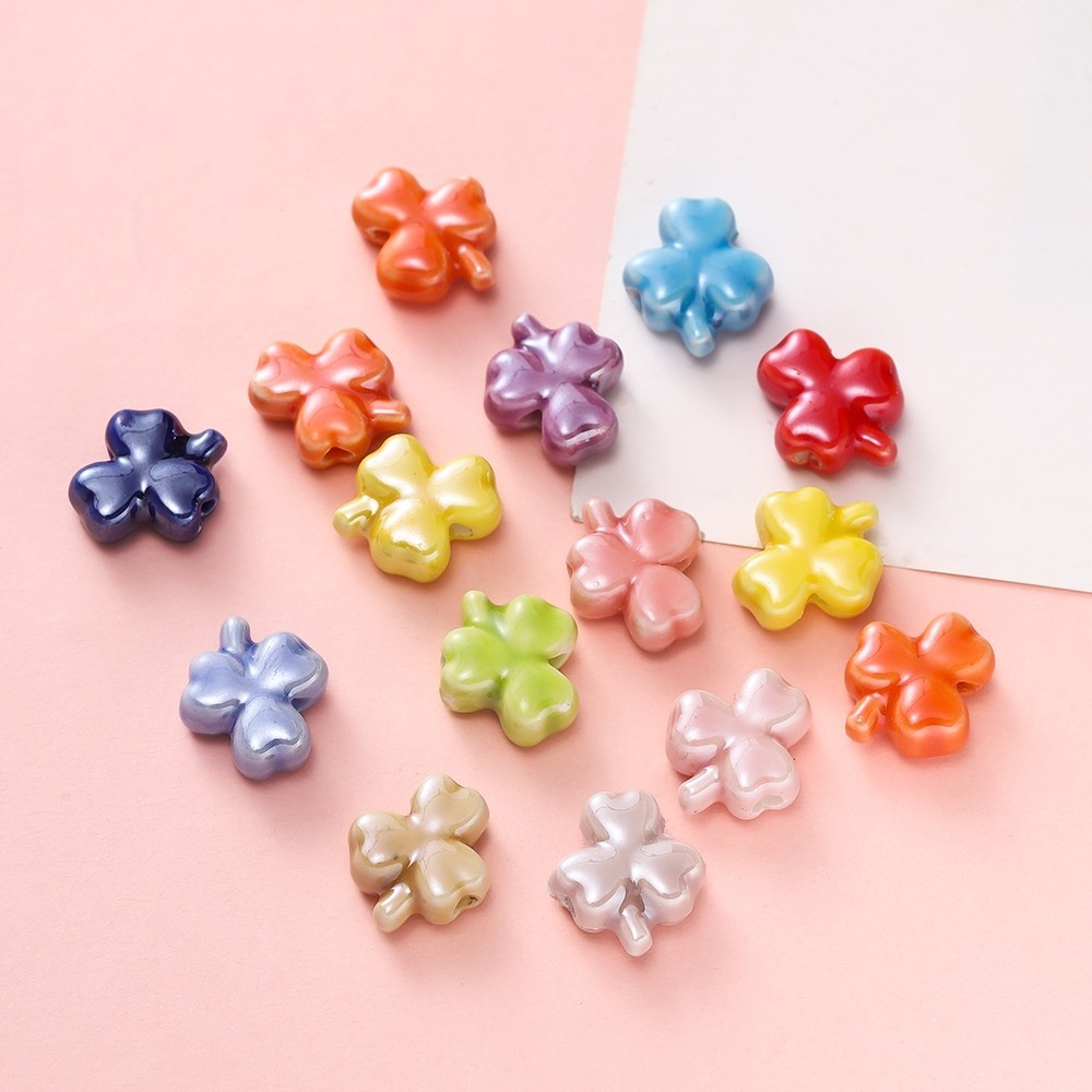 St.kunkka 5-10 ชิ้นลูกปัดเซรามิคที่มีสีสัน Clover ลูกปัดเซรามิคขนาดเล็กหลวมลูกปัดสําหรับ DIY เครื่องประดับลูกปัดเครื่องประดับทําสร้อยคอสร้อยข้อมือตกแต่ง
