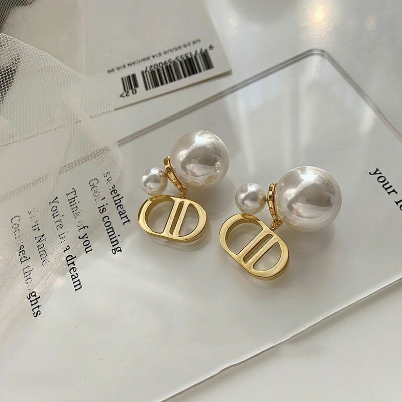 ต่างหูมุกขนาดใหญ่คลาสสิกและทันสมัยพร้อมต่างหูมุกซีดีอารมณ์ย้อนยุคฝรั่งเศส