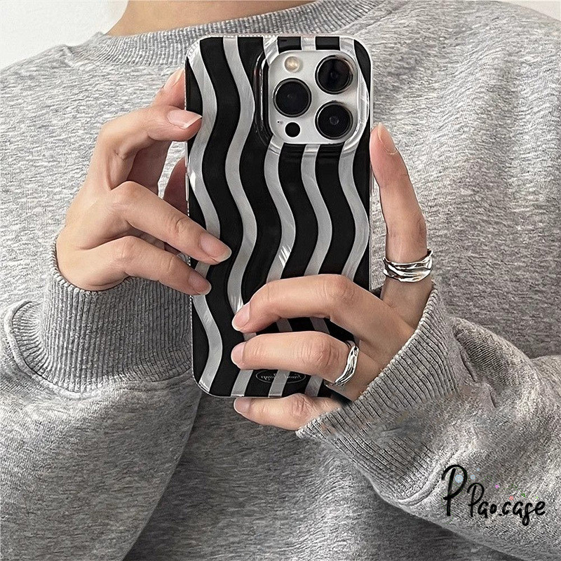 แฟชั่นสีดำและสีขาวลายเส้นด้ายขนนกกรณีเข้ากันได้ เคสไอโฟน 13 11 15 XR 12 14 Pro Max 8 15 7 Plus X XS Max SE 2020 เคส