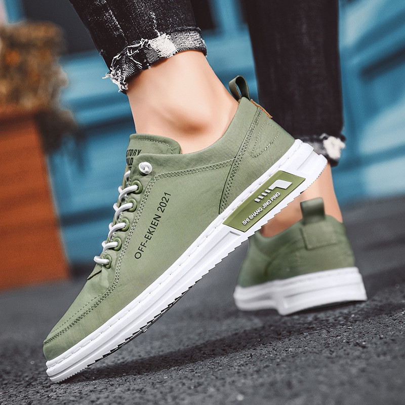รองเท้าผ้าใบผ้าไอซ์ซิลค์ระบายอากาศหน้าร้อนรองเท้าลำลองแฟชั่นแมตช์ชุดง่ายสไตล์เกาหลีรุ่นใหม่รองเท้ากีฬาน้ำหนักเบาใส่สบายน้ำหนักเบาสำหรับผู้ชาย