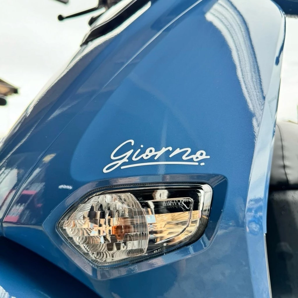 สติ๊กเกอร์ Giorno สติกเกอร์แต่งรถจีออโน่ สีขาว ลายเส้น NBP00091 - รูปที่ 1