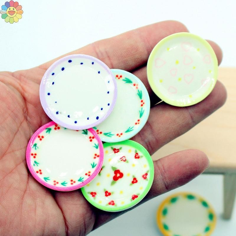 Gogo 5 ชิ้นใหม่ตุ๊กตา Miniature รูปแบบแผ่นน่ารักการ์ตูนจานแผ่น Props ของเล่นสําหรับตุ๊กตาอุปกรณ์ครัว TH