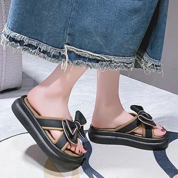 🍓EnJoy🍓 พร้อมส่ง (LT-2605)  รองเท้าแตะแบบสวม ดีเทลโบว์ สไตล์เกาหลี น่ารักๆ นุ่มนิ่มใส่สบาย - รูปที่ 4