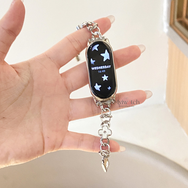 Clover Diamond Encrusted Metal Chain Starp สําหรับ iWatch series 11 10 9 S8 7 6 SE 5 4 3 42 มม.49 มม.46 มม.45 มม.44 มม.41 มม.40 มม.38 แฟนตาซีหวานสุภาพสตรีสายรัดข้อมือสําหรับ xiaomi NFC 10 9 8 Pro - รูปที่ 2