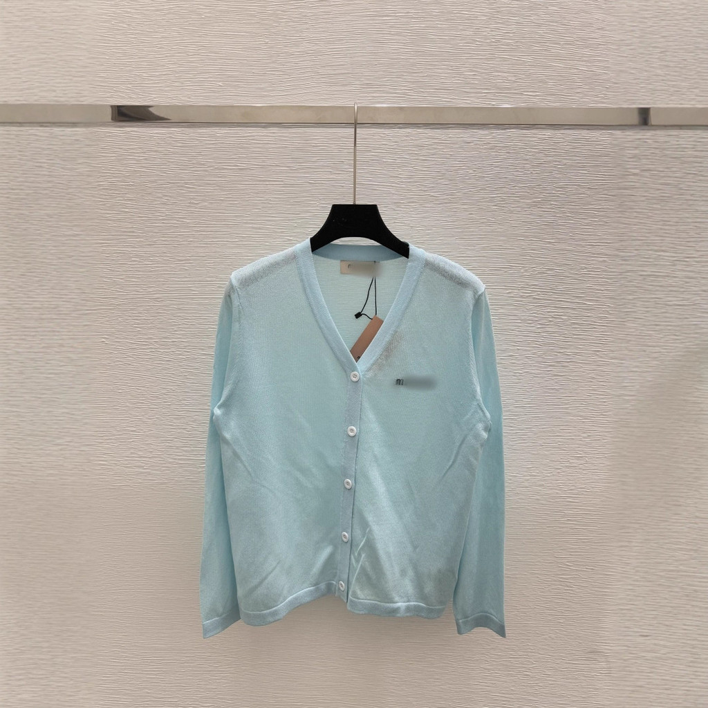 MMI * 25 ฤดูใบไม้ร่วงต้นฤดูใบไม้ร่วงตัวอักษร Jacquard V คอยาวแขนยาวถักเสื้อสเวตเตอร์ถัก