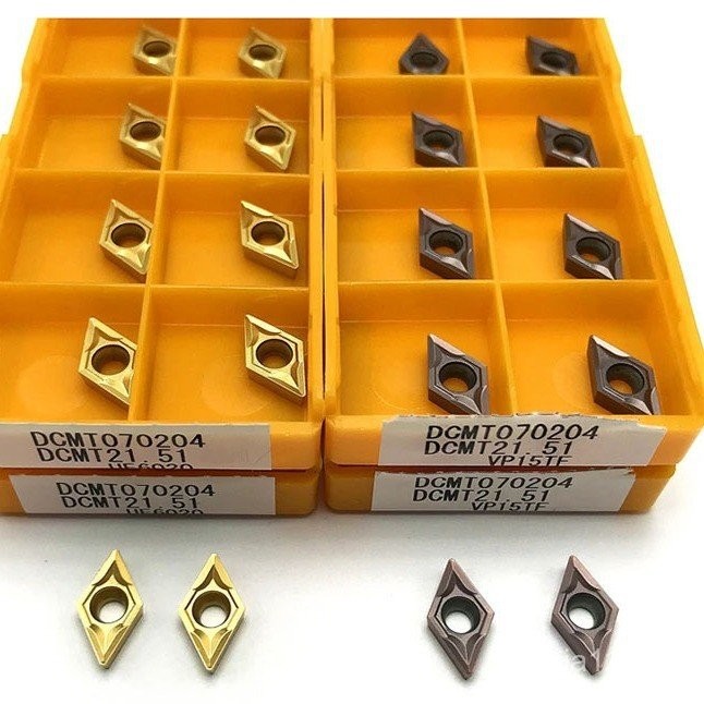 มีด CNC 10 ชิ้น DCMT070204 VP15TF UE6020 US735 เคลือบคาร์ไบด์