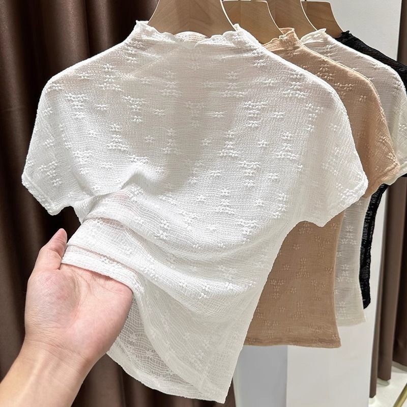 ผู้หญิงครึ่งคอเต่าลูกไม้ด้านบนบางตาข่ายเสื้อยืดสั้น จุดต่ําสุด แขนสั้นด้านบน