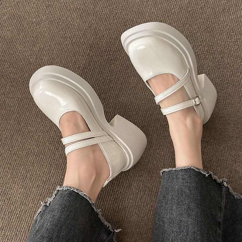 Breathable Mary Jane Chunky Heels สวมใส่ด้านนอกนักเรียนหนาSoled น่ารัก