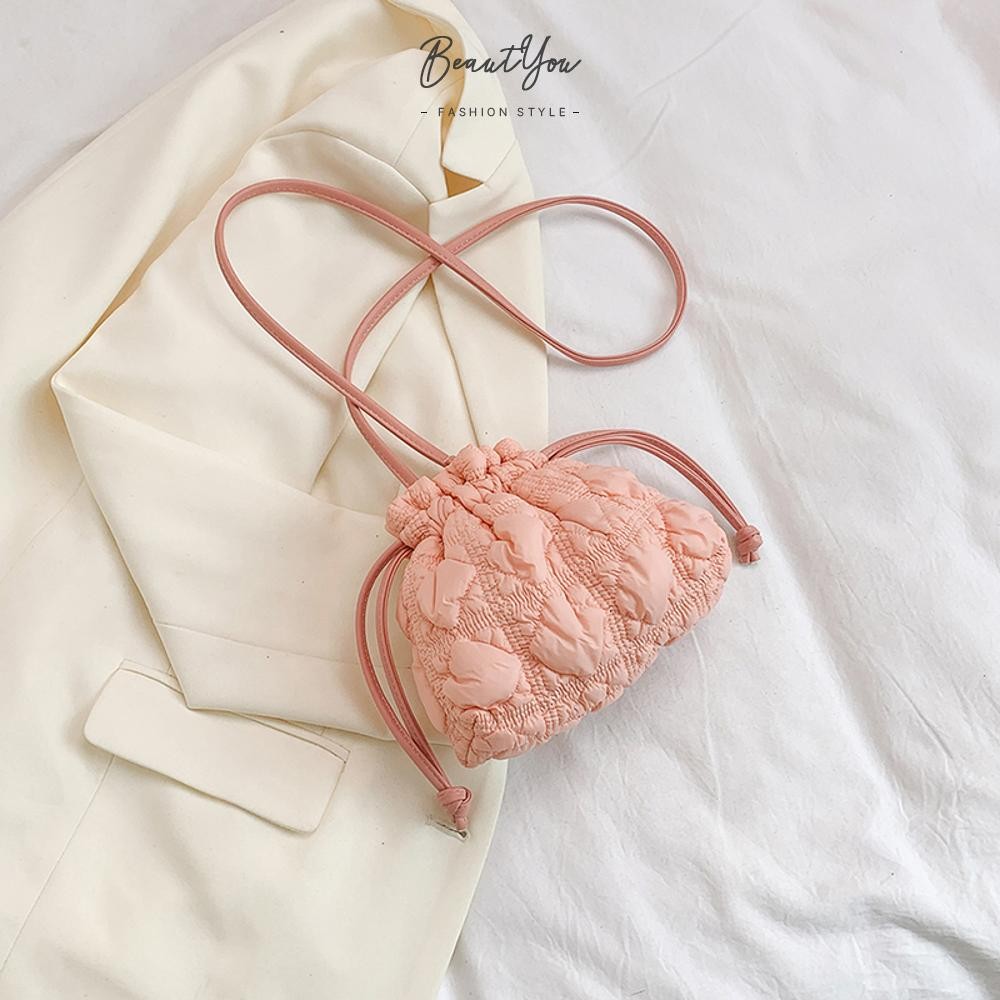 แฟชั่นผู้หญิงกระเป๋าสะพายเชือกรูดสายรัดที่ถอดออกได้ Chic Hobo กระเป๋าสําหรับเดินทางกลางแจ้ง [BeautYou.th]