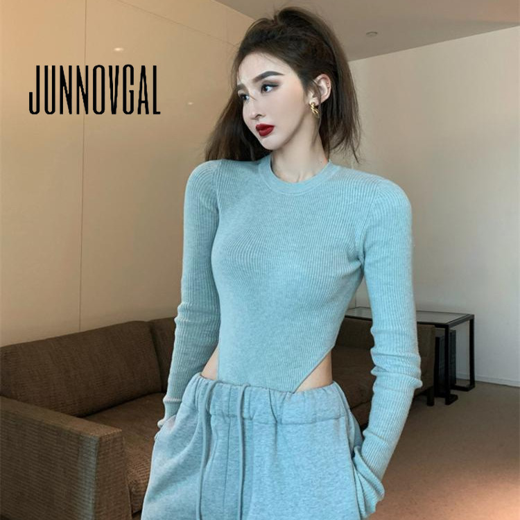 Junnovgal บอดี้สูทผู้หญิงแขนยาวสลิมฟิตสีทึบ 2024 สไตล์ใหม่