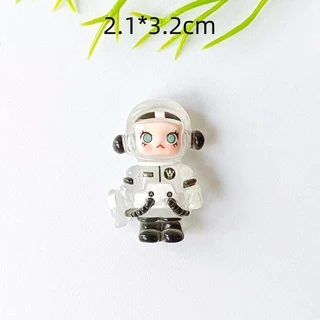 10 ชิ้น Luminous Glow SP นักบินอวกาศเรซิ่น Charms สําหรับ DIY (9-343)888