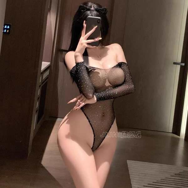 sabina official shop กางในผู้ชาย ชุดนอนเซ็กซี่, การเลิกบุหรี่, ชุดเดรสขนาดใหญ่บนเตียง, ชุดจั๊มสูท, ช