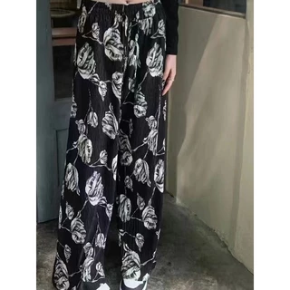 black pants กางเกงขายาว ผู้หญิง เอวยางยืด ผ้านิ่ม กางเกง ระบายอากาศได้ดี สะดวกสบาย สีพื้น ผ้าร่อง ใส่แล้วดูผอม
