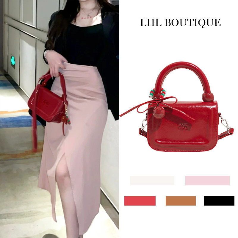 LHL BOUTIQUE  กระเป๋า แดง หนังพียู น่ารัก กระเป๋ากันฝน ย้อนยุค เล็ก mini