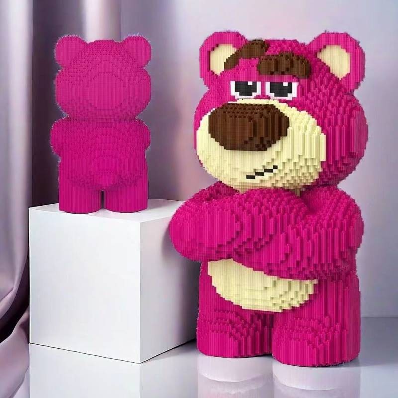 【Ready Stock】 Huge Heng Ji Strawberry Bear Small Particle Building Blocks Handmade Gift Puzzle 3D St