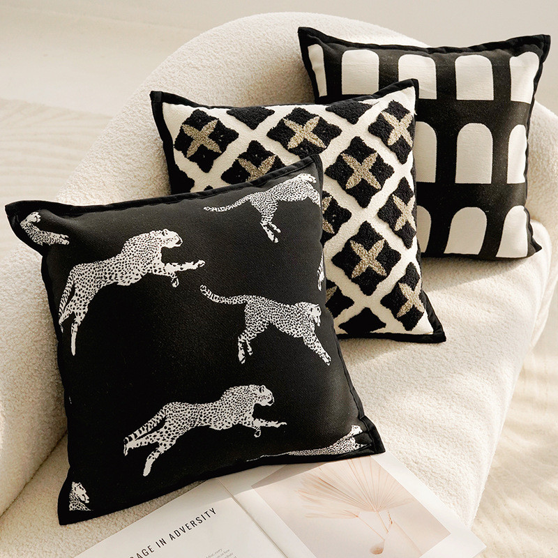 สีดําสีขาวแสงหรูหราสีน้ําตาลย้อนยุคเสือดาวปลอกหมอนข้างเตียงปลอกหมอนอิงปลอกหมอนที่เรียบง่าย