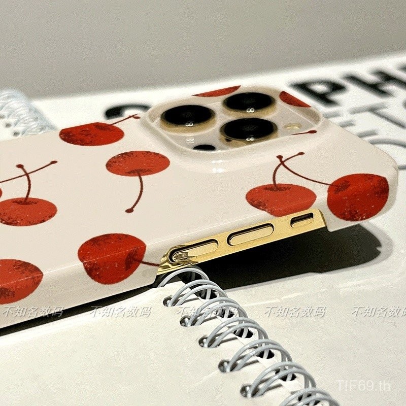 INS เคสโทรศัพท์แอปเปิ้ลสีแดงแบบเรียบง่ายสำหรับ iPhone 13PROMAX xsmax 15 12 14 11 PROMAX 7plus เคสโทรศัพท์14pro 11 15 12 13 Pro เคสแข็ง XS XR ป้องกันการเคาะปุ่ม wvjk - รูปที่ 3