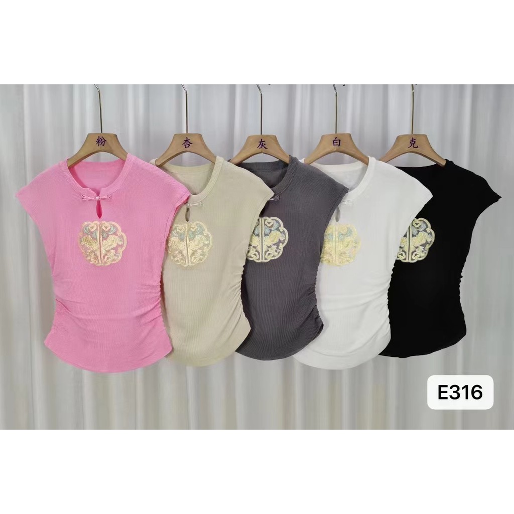 เสื้อผ้าผู้หญิงถักขนาดบวกใหม่สไตล์จีนระดับไฮเอนด์หัวเข็มขัดปักจีบเอวแขนสั้นตารางเดิมพัน0uhq