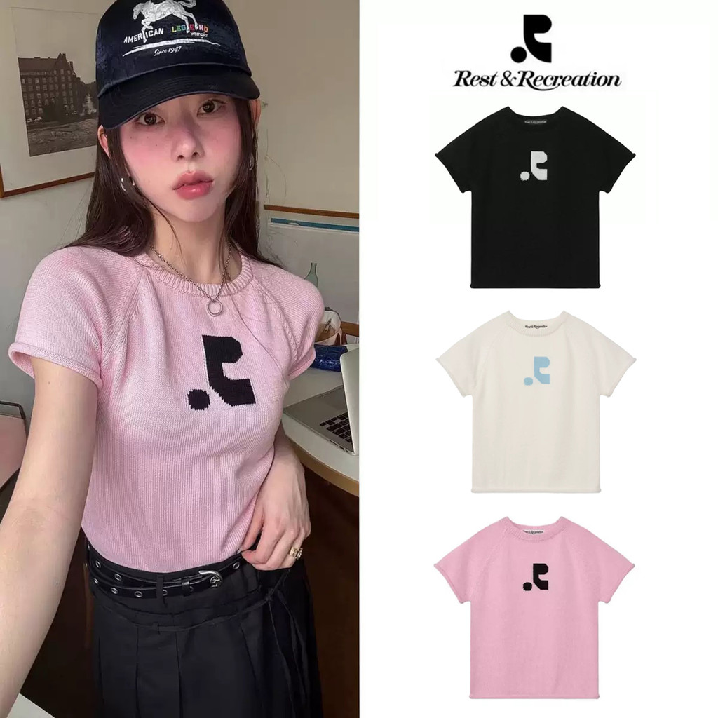 🔥พร้อมส่ง✅🎁 RR เสื้อถักแขนสั้นคอกลม ทรงสั้นสลิม ปักโลโก้ สไตล์สปอร์ต สีชมพู/ขาว/ดำ ผู้หญิง