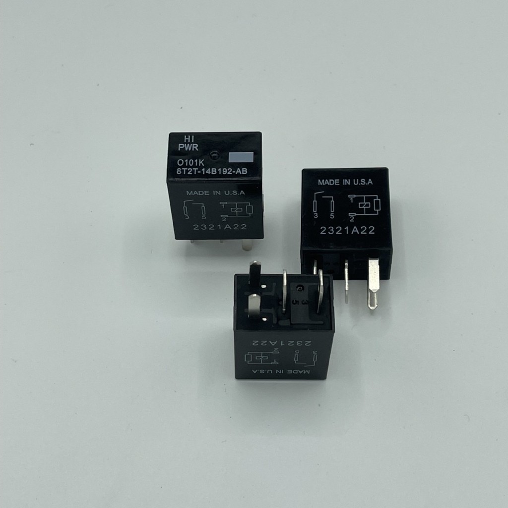 รีเลย์รถยนต์ 4 ขา 8T2T-14B192-AB #