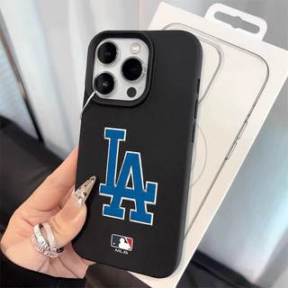 แท็กหนังสัมผัสนุ่ม เคส IPhone 11 13 16 15 14 12 Pro Max 7Plus XR X XS Max 15 16 8 7 17 Plus แบรนด์สุดเทรนดี้