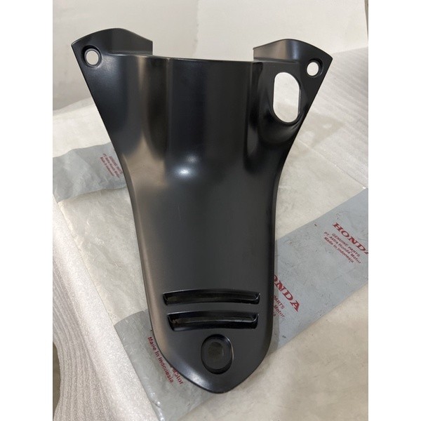 กุญแจจุดระเบิดท่อหลัก ฝาครอบ Legshield กลางท็อป HONDA Supra X 125 Old Batman ORIGINAL 64320-KPH-700 