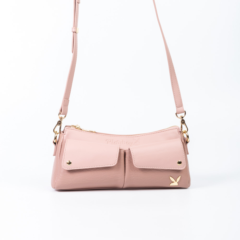 Playboy August Bag กระเป๋าสะพายข้างผู้หญิง ST-B243PB576 ดีไซน์ทรง คาร์โก้ กระเป็าคู่หน้าปั้มLogo มี 2สี ครีมและชมพู