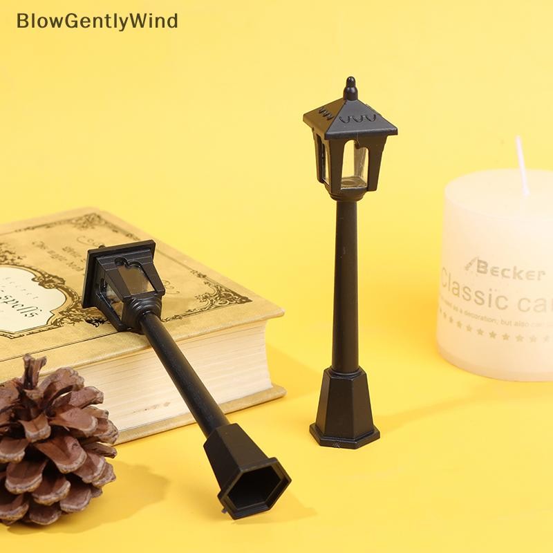 Blowgentlywind 1 PC Mini โคมไฟไฟถนน Microscopic สําหรับบ้านตุ๊กตาจิ๋วตกแต่ง BGW