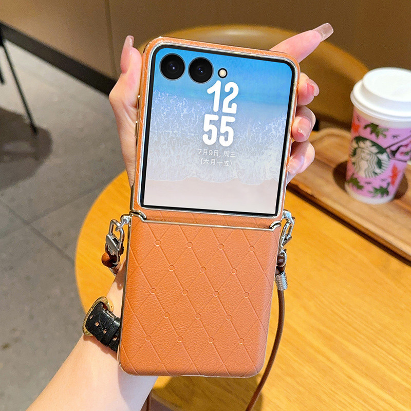 SAMSUNG สําหรับSamsung Galaxy Z Flip 7 6 Flip7 FEกรณีหรูหราPU rhombus Grainพร้อมเชือกเส้นเล็กป้องกัน