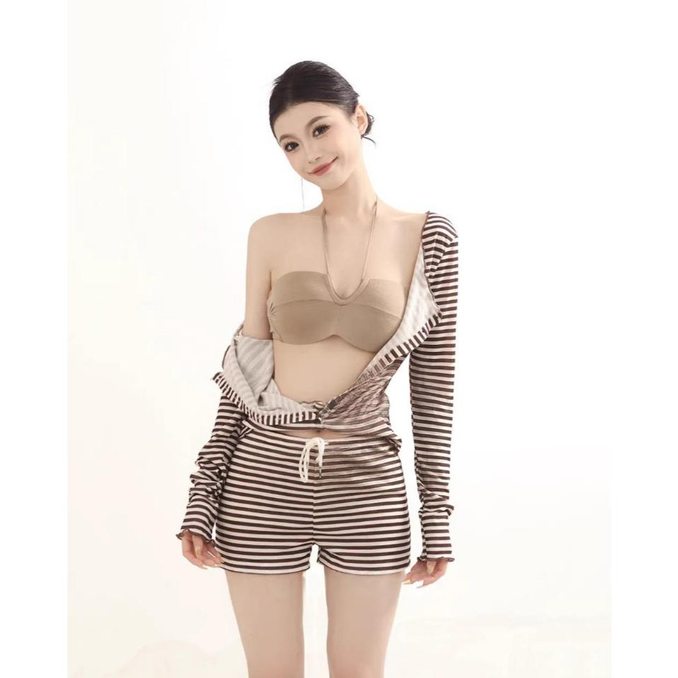 ชุดเซ็ต2ชิ้น เสื้อแขนยาว สีน้ำตาล ลายทาง กระดุมหน้าจริง + กางเกงขาสั้นเอวเชือกรูด ผ้านุ่ม #1342 - รูปที่ 2