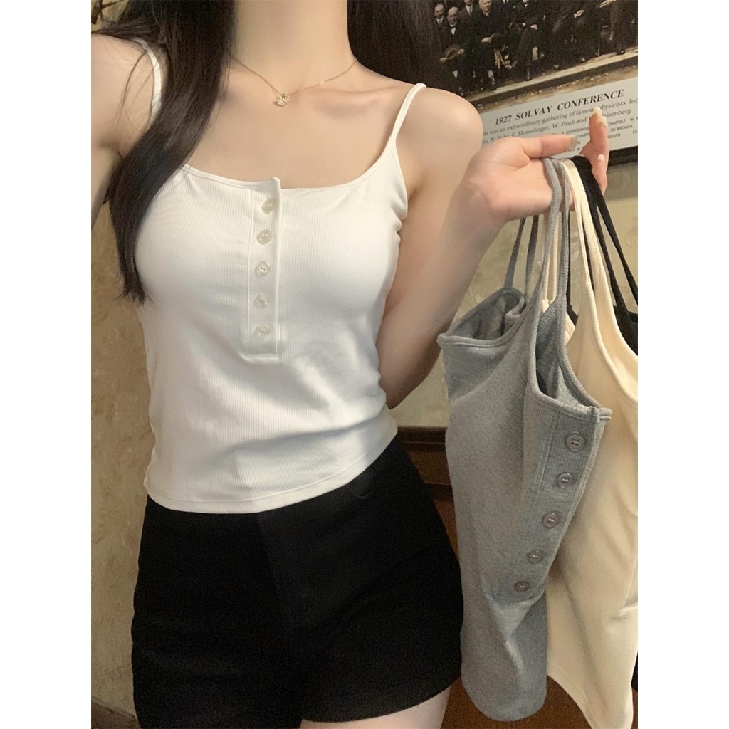 KOKO X8823 เสื้อสายเดี่ยวไหมพรม เซ็กซี่ เสื้อกั๊กแฟชั่น แนวน่ารัก แต่งกระดุม มีฟองน้ำเย็บติด ใสสบาย ผ้านุ่ม