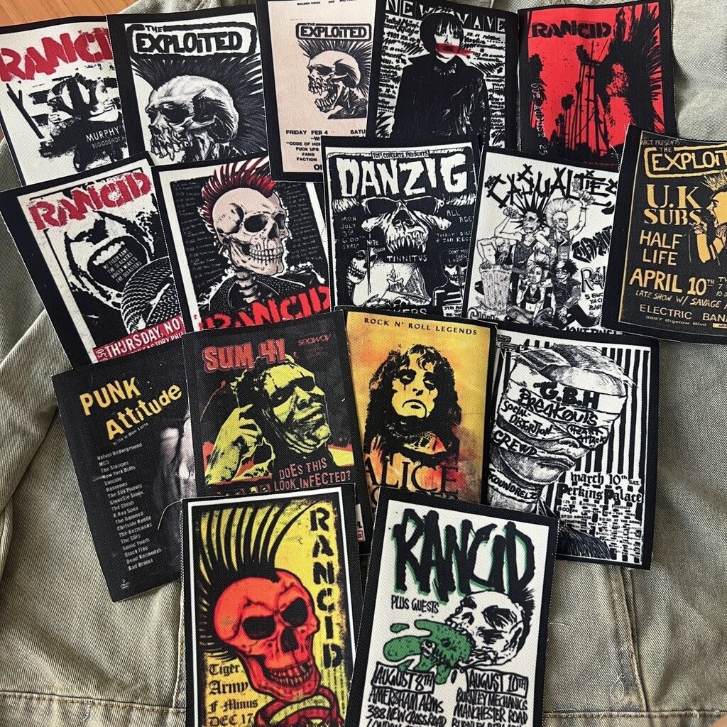ตัวรีดติดเสื้อ วงดนตรี ร็อค วินเทจ พังค์ ผ้าแคนวาสพิมพ์ลาย ตกแต่งเสื้อผ้า Canvas Iron on Patch