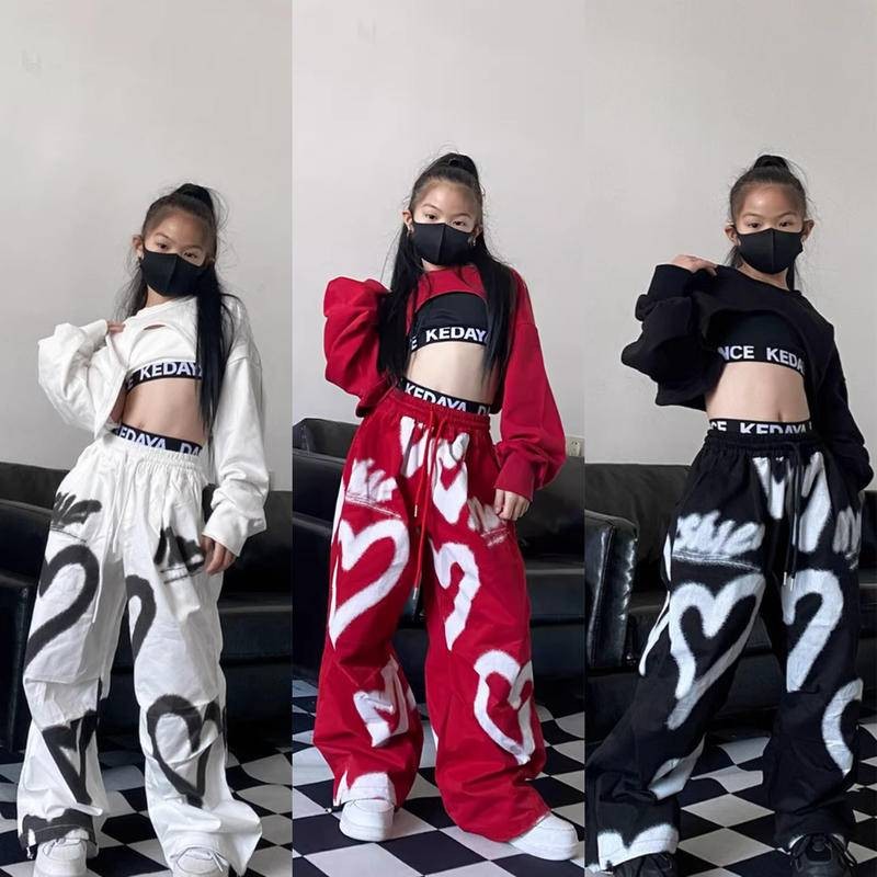 [KeDaYa] พร้อมส่ง! ชุดสไตล์เกาหลี, เสื้อครอปท็อปสำหรับเด็กหญิง, กางเกงคาร์โก้ Y2K, กางเกงขากว้าง, เสื้อคลุมสไตล์อเมริกัน, ชุดฮิปฮอปสำหรับเด็ก, ชุดเต้นแจ๊ส, ชุดแสดง OOTD