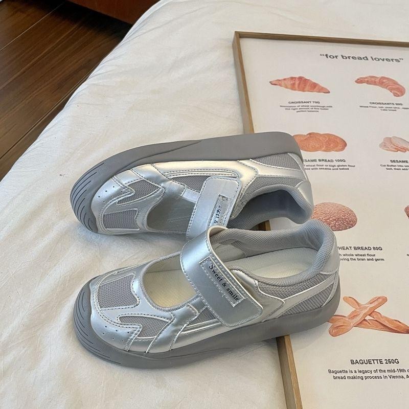 💥Velcro Mary Jane รองเท้าเดี่ยวผู้หญิง 2024 ฤดูใบไม้ร่วงใหม่สไตล์ Breathable ตาข่าย Original รองเท้าแตะ Niche All-Match รองเท้าลําลอง