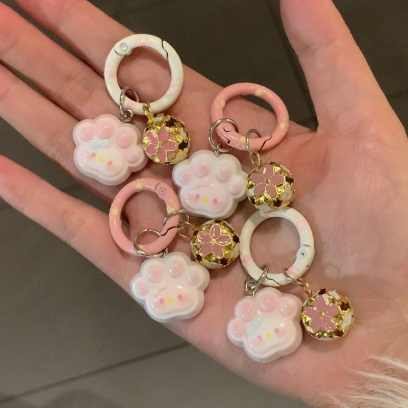 น่ารักระฆังแมวกรงเล็บแมวโทรศัพท์มือถือจี้หูฟังไร้สายกรณีพวงกุญแจการ์ตูนกระเป๋าตกแต่งจี้ของขวัญ