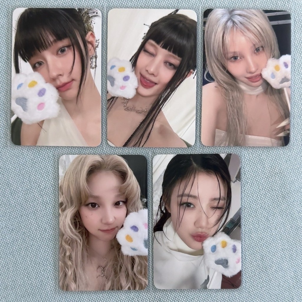 I-dle Mini 8 อัลบั้มใหม่เราคือ k4 Bonus k41.0 การ์ดเกาหลีกลับ Cat Claw Factory ข้อบกพร่อง