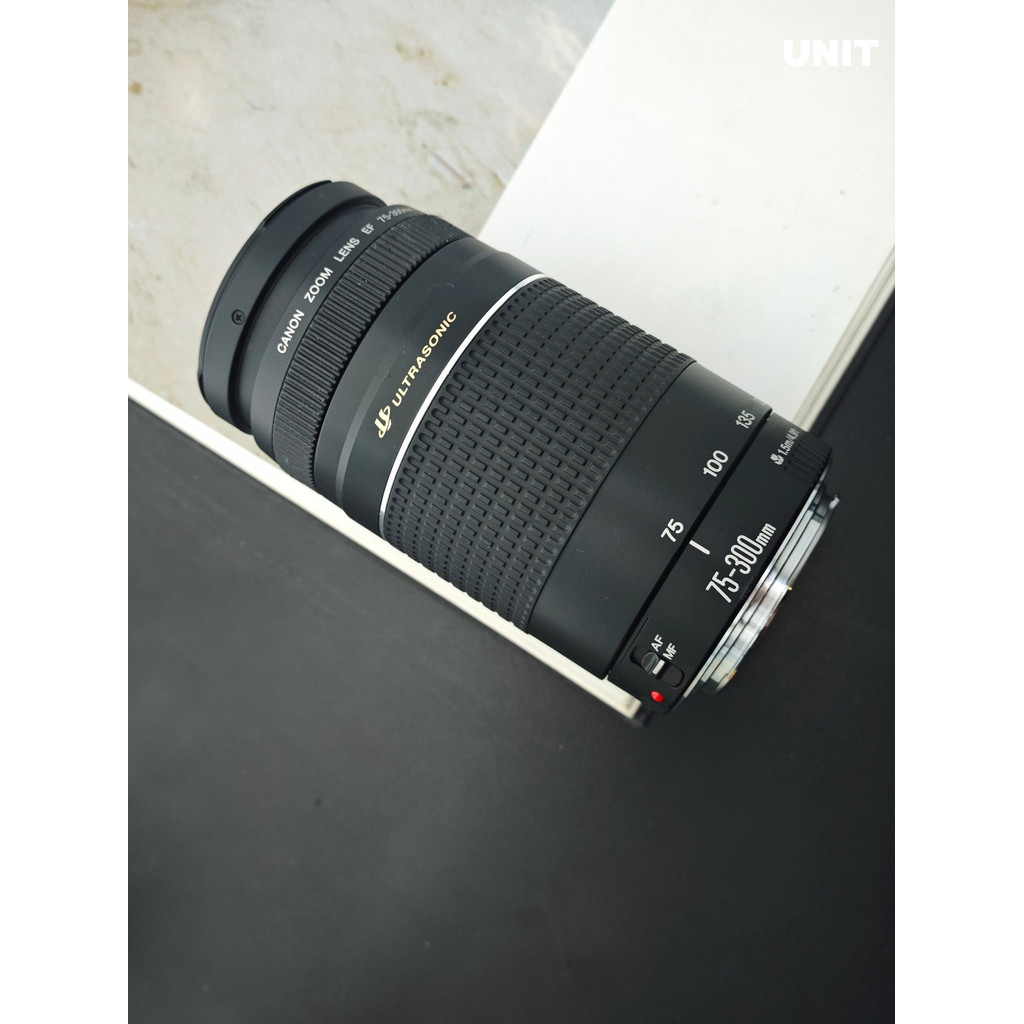 เลนส์มือสอง Canon Zoom Lens EF 75-300mm F4-5.6 III USM