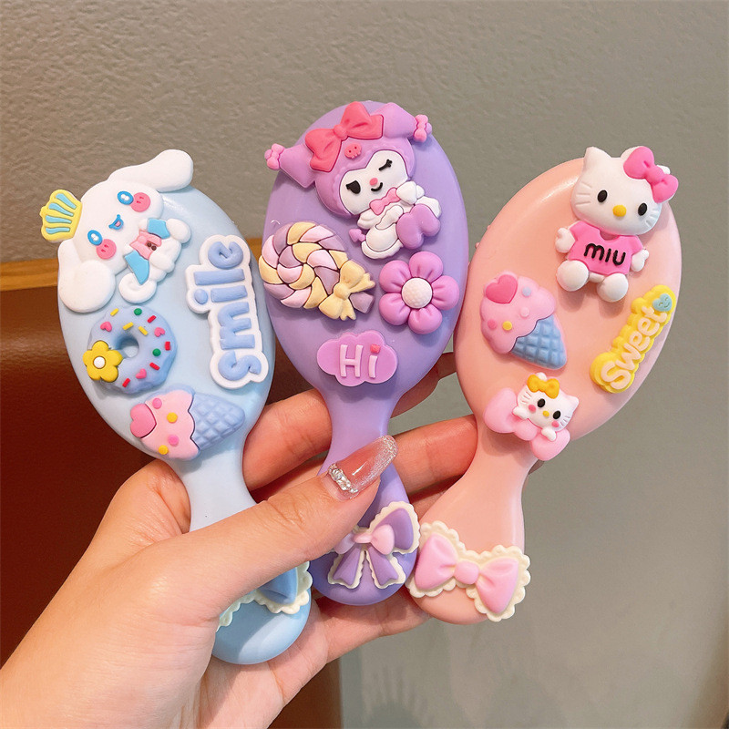 Sanrio Childrens Cushion Massage Comb - Gentle on Hair Home Comb for Girls, เด็กวัยหัดเดิน Volumizing Puff-Up Air Cushion Comb