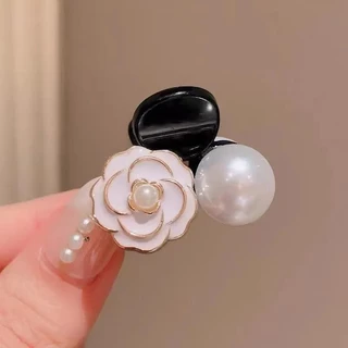 กิ๊บติดผมลาย Camellia Pearl กิ๊บติดผมดอกกุหลาบ สไตล์เรโทร กิ๊บติดผมสวยๆ ส่งไวจากไทย