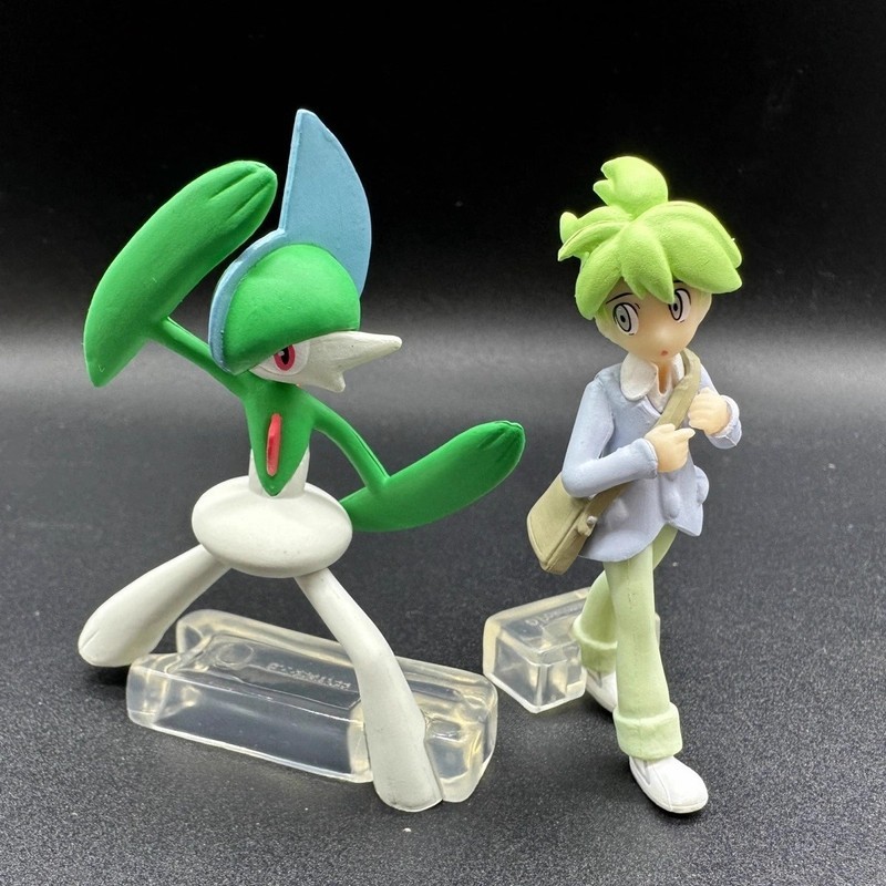 2 ชิ้น Scale world pokemon Bea Gallade