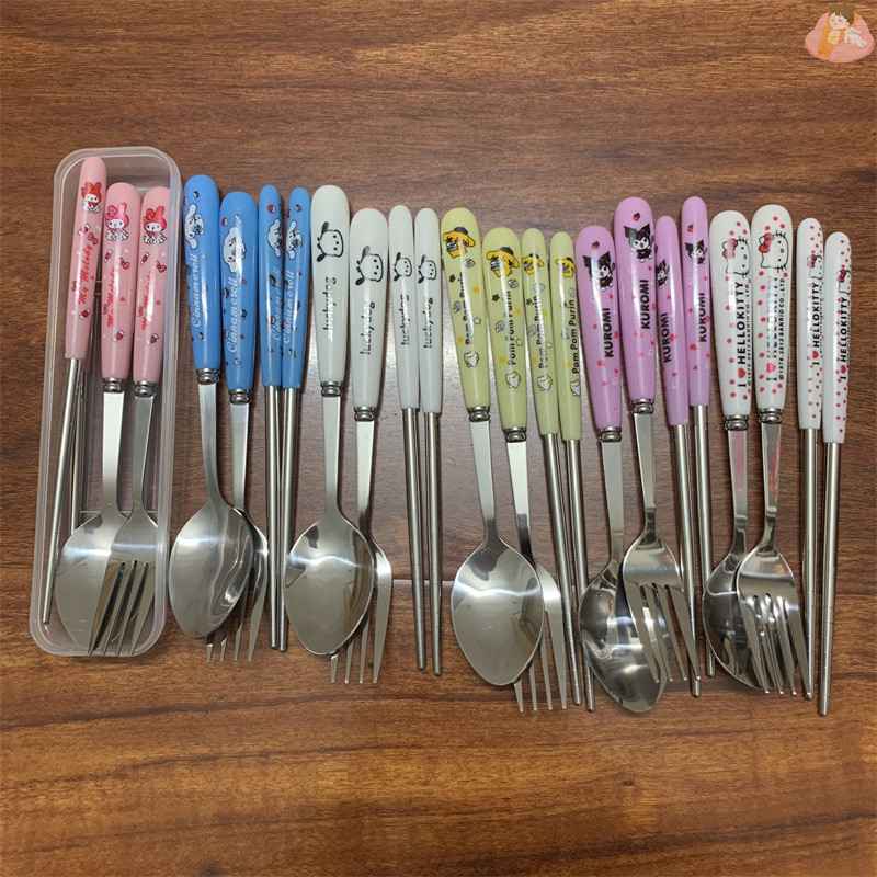 [WA] น่ารัก Sanrio Kuromi ช้อนส้อม 3 ชิ้นชุด Hello Kitty My Melody สแตนเลสอุปกรณ์บนโต๊ะอาหารเด็กอุปกรณ์ครัว TH