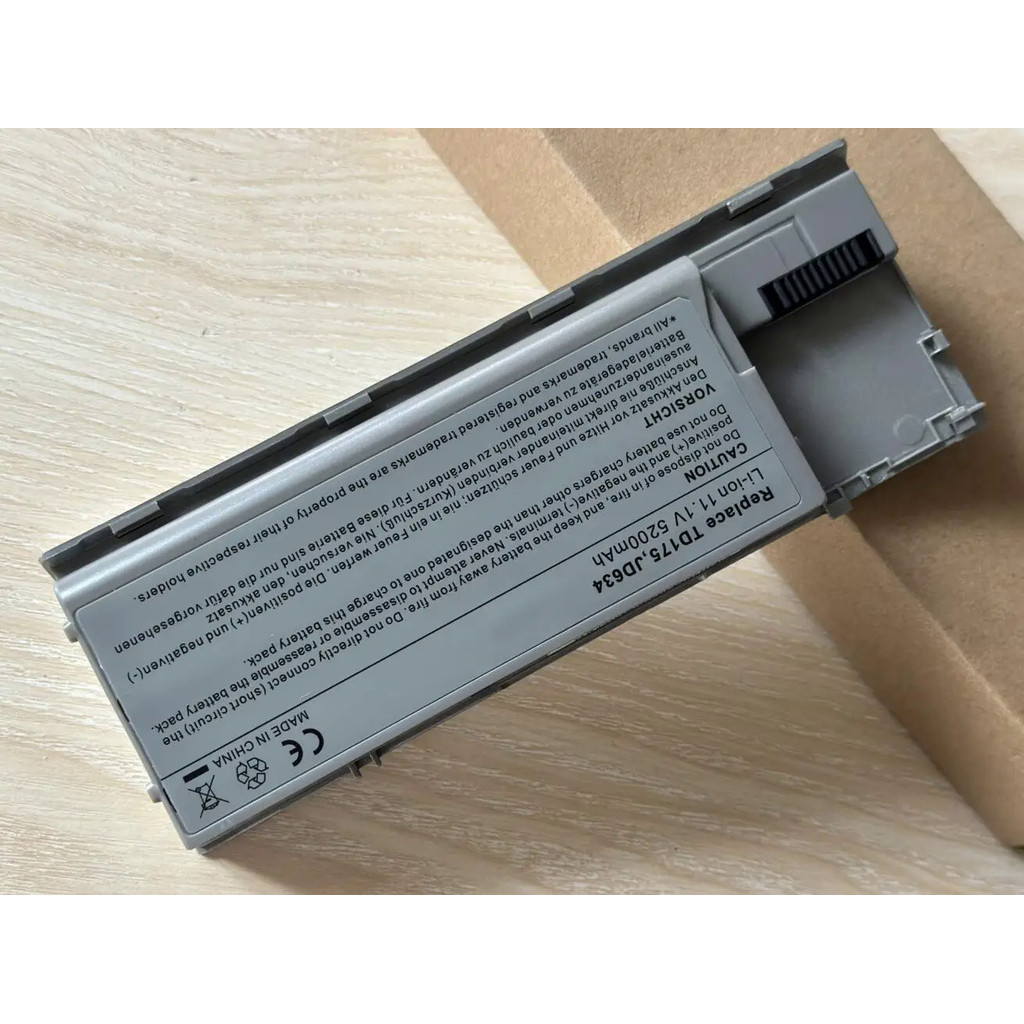 แบตเตอรี่แล็ปท็อป For Dell Latitude D620 D630 D630c Precision M2300 Latitude D630 UD088 TG226 TD175 