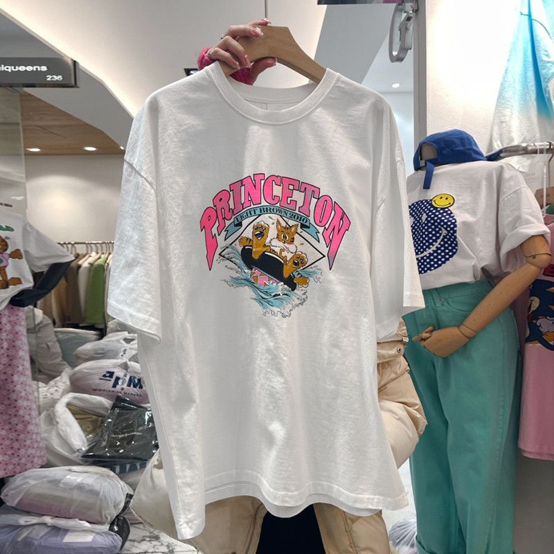 (จัดส่งตลอด 24 ชั่วโมง）OOOK Official Princeton การ์ตูนจดหมายพิมพ์ผ้าฝ้ายแท้แขนสั้นเสื้อยืดผู้หญิง ไตล์ใหม่หลวมด้านบน