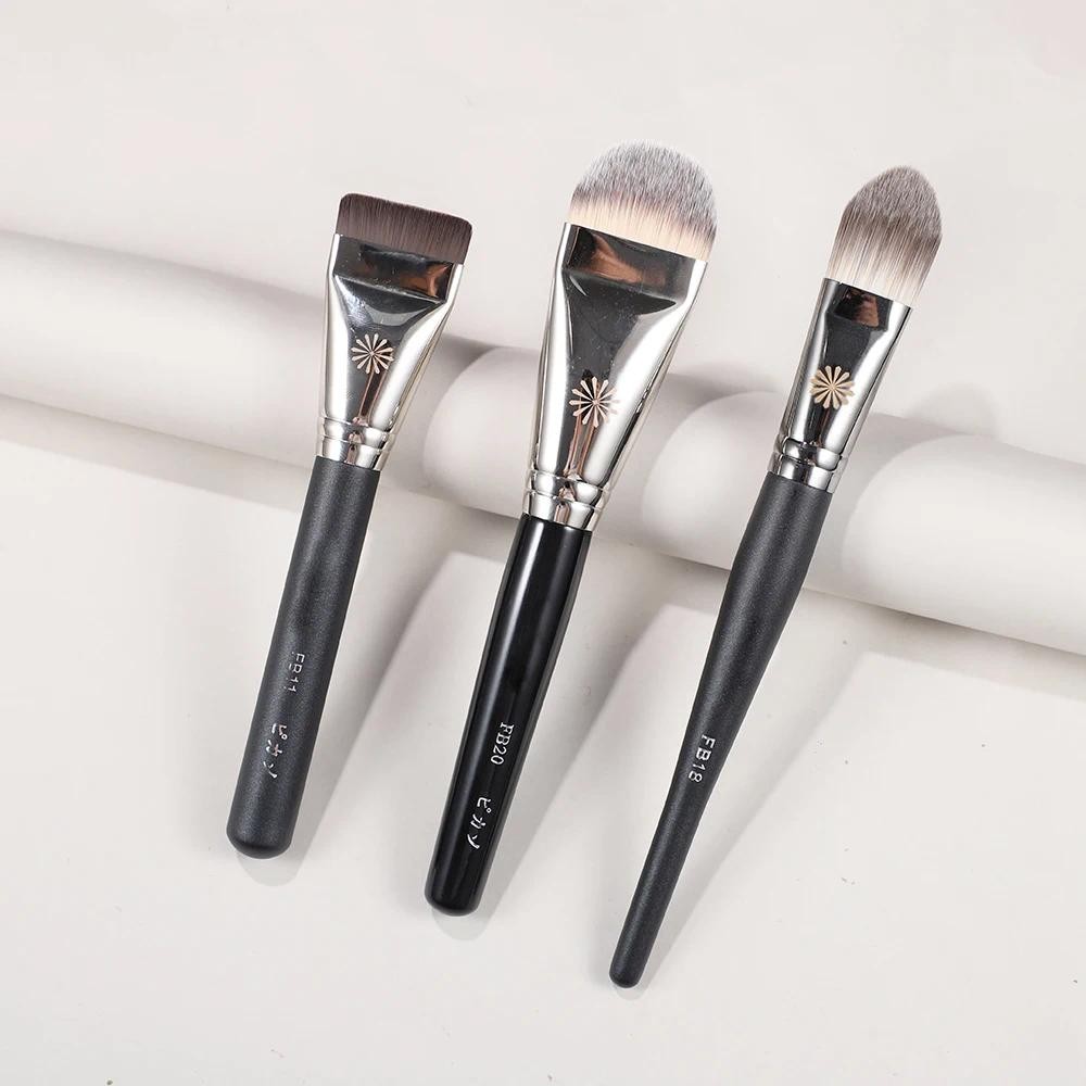 Piccasso Foundation Brushes FB20 Thin Round Makeup Brush FB11 FB18 for Liquid Cream with Smooth Flawlless Finish