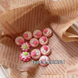 [100 ชิ้นพร้อมสต็อก] จําลองครีมเค้กเรซิ่นลูกอมของเล่นอุปกรณ์เครื่องประดับ ทําเอง กิ๊บถ้วยน้ํากล่องเก็บตู้เย็นสติกเกอร์โรงละครตกแ