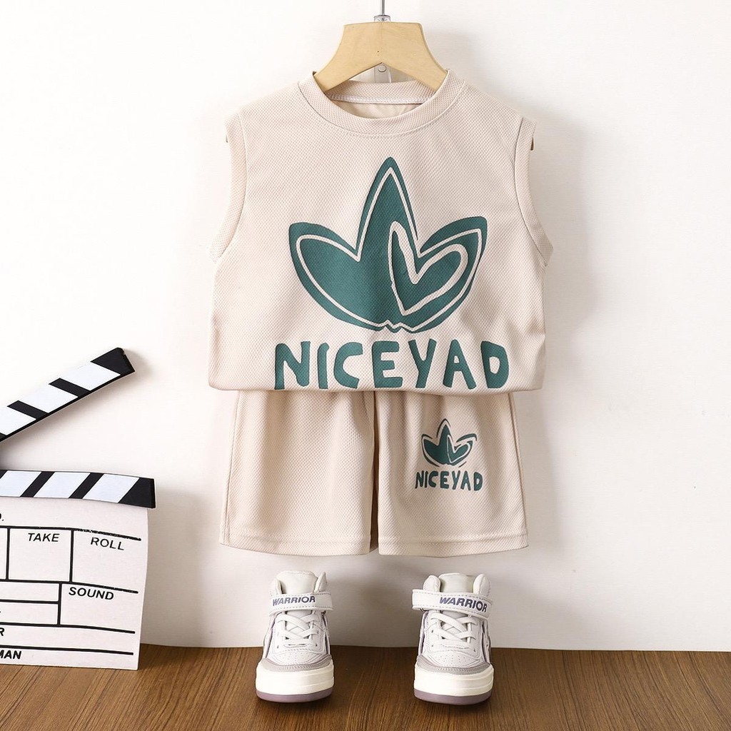 ชุดกีฬาเด็ก เสื้อกล้ามฤดูร้อน ชุดสูทบอลบางแขนกุด สำหรับเด็กผู้ชาย แห้งเร็ว วัสดุตาข่าย ไซส์: 90-150cm 